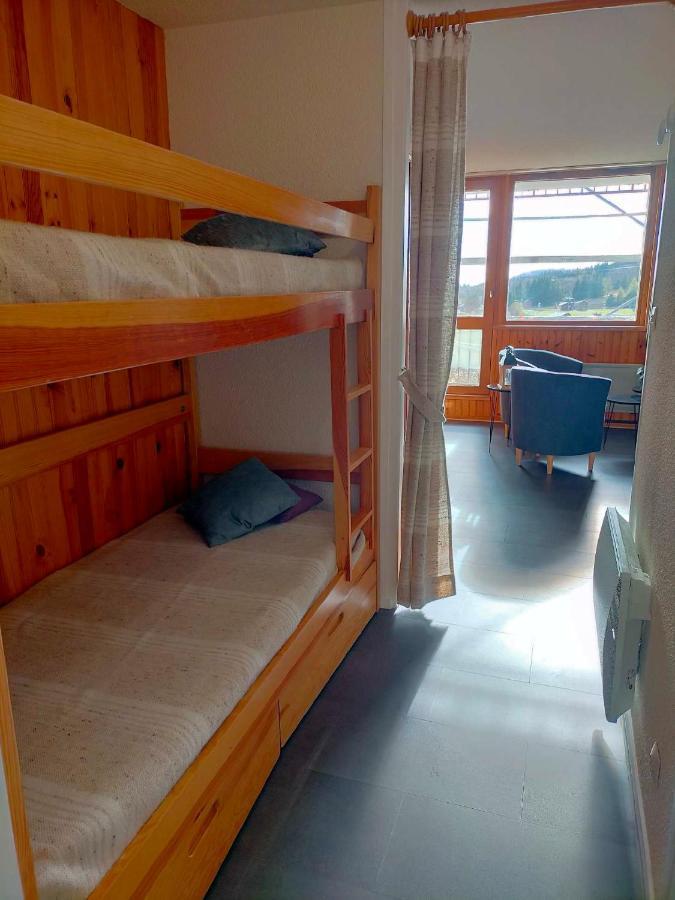 Appartement Situe En Plein Centre A Deux Pas Des Pistes. Besse-et-Saint-Anastaise Exteriör bild